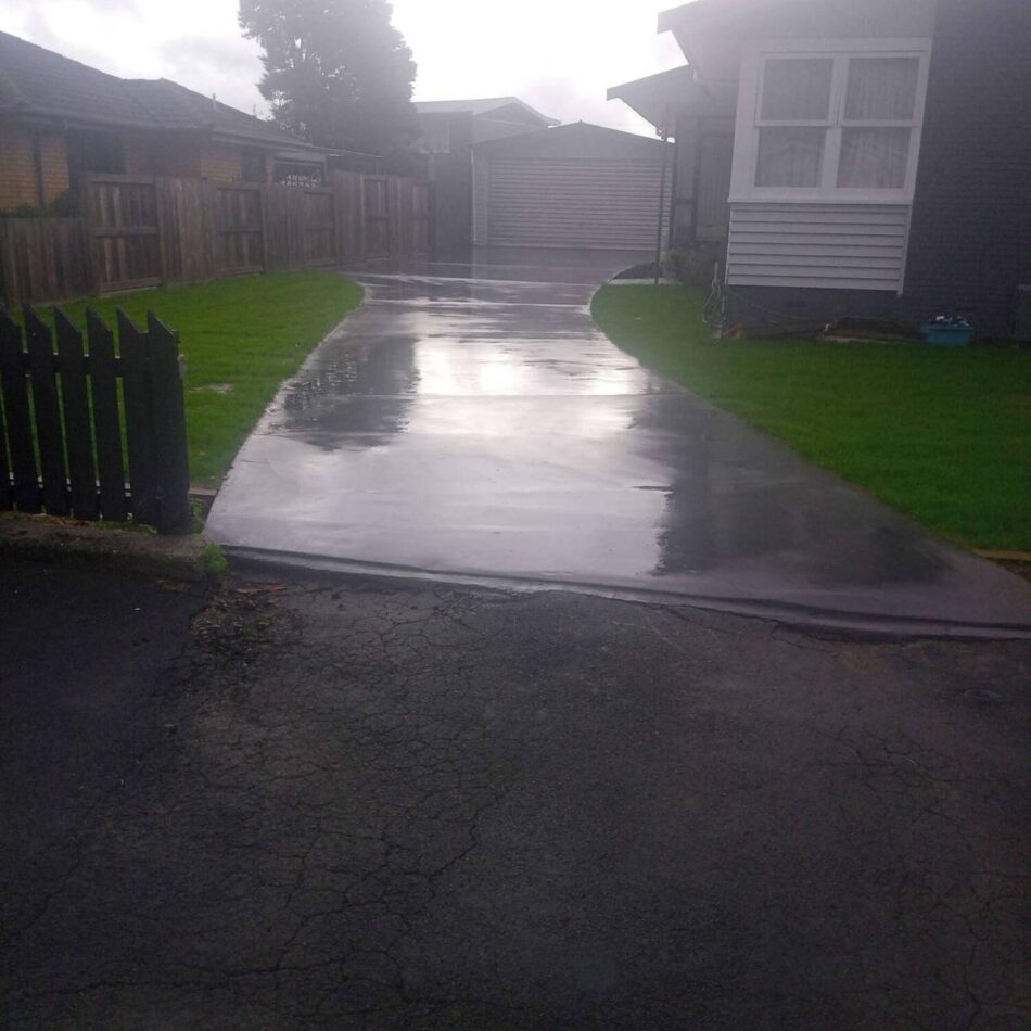 Concrete Driveways Tauranga: Durable Solutions